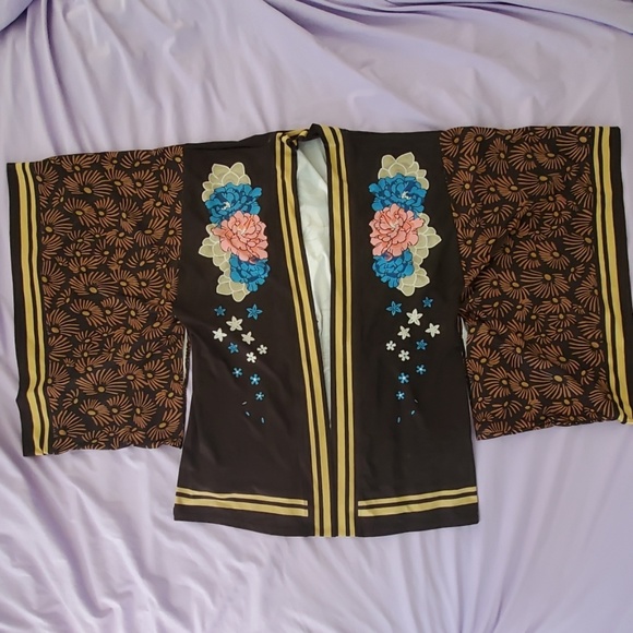Black Milk Yunikon Kimono - Picture 3 of 5